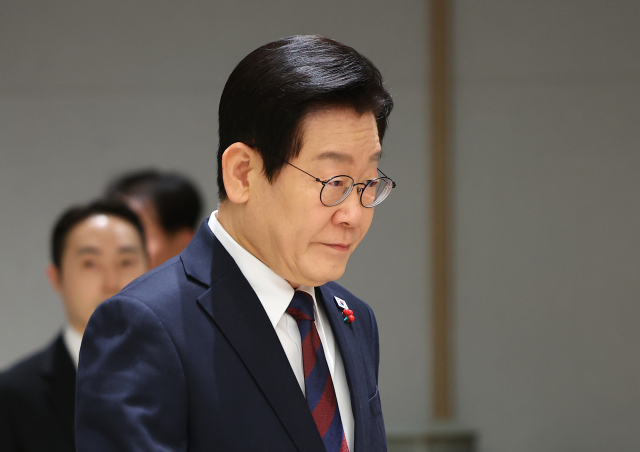 李대통령, '4·3 진압 논란' 박진경 대령 훈장 취소 검토 지시