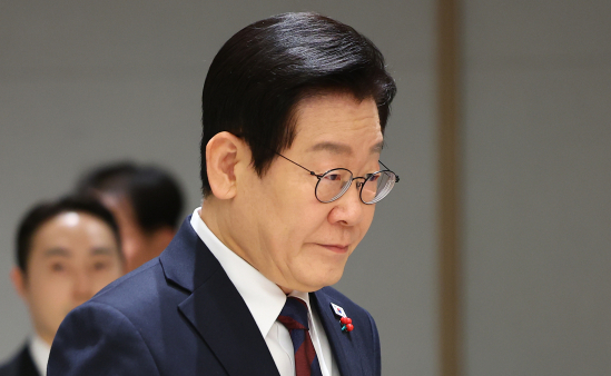 李, '4·3 진압' 박진경 대령 유공자 훈장 취소 검토 지시