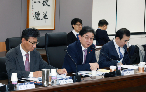 금융위, 시장안정프로그램 연장 결정…채권·부동산PF 대상 100조원 규모