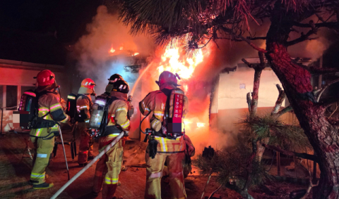 경북 경주서 주택 화재 잇따라, 80대 부부 등 3명 숨져