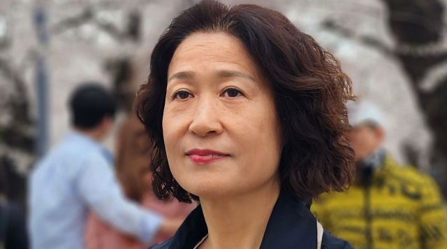 제10회 작가정신문학상에 황명자 시인 '남천일기' 수상