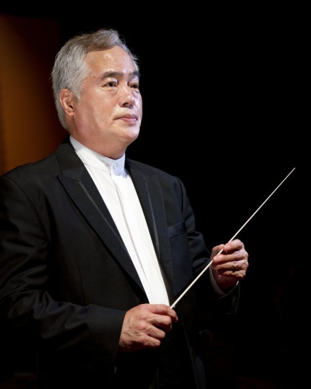 예술감독 겸 상임지휘자 한상일. 대구문화예술진흥원