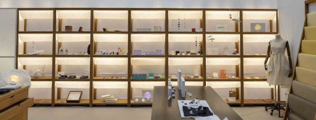 안동시와 국립경국대학교가 공동으로 추진한 한지 기반 공동브랜드 