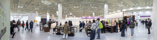 안동시와 국립경국대학교가 공동으로 추진한 한지 기반 공동브랜드 