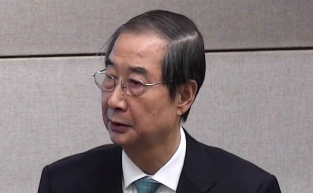 구속 기한 만료 앞둔 尹 풀려날까…法, 이달 말 연장 심사