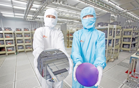 5조 빅딜 멈춘 '웨이퍼의 힘'… SK실트론, AI 반도체 게임체인저로