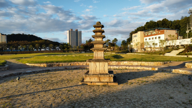 예천 개심사지 오층석탑의 상층기단 갑석 하부 명문. 예천군 제공