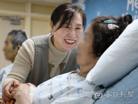 [아름다운 동행] 마지막을 함께하는 사람들 '호스피스 자원봉사자'