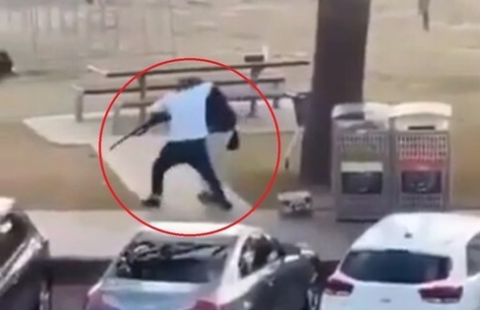 총격범 맨손 제압한 영웅에 '후원금 22억'…