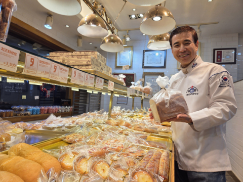 '착한 빵집' 운영하는 구민회 대표 