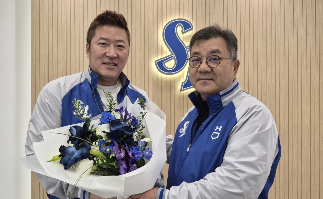 '불혹 넘어 뛰는 베테랑들' 프로야구 선수, 정년은 없다