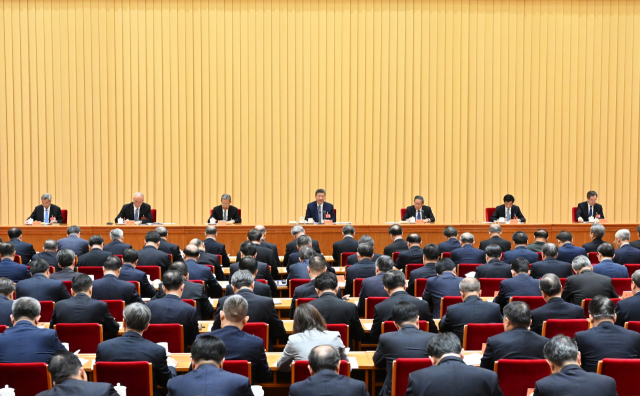 10~11일 베이징에서 시진핑 중국 국가주석 주재로 열린 중앙경제공작회의. 신화 연합뉴스