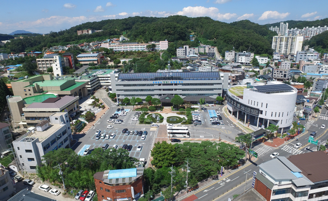 안동선관위, 안동시장 찬양가 제작·유포자 2명에 과태료