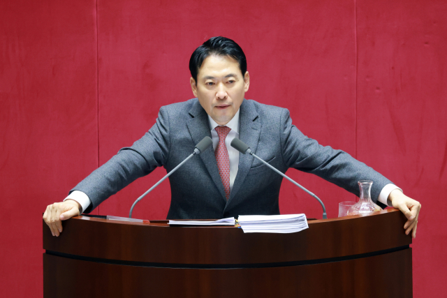 장동혁, 24시간 꽉 채웠다…필리버스터 역대 최장 기록