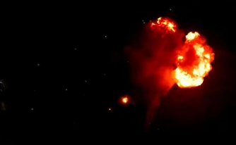 발사 30초 만에 불꽃이…첫 상업 우주발사체 꿈 날아갔다