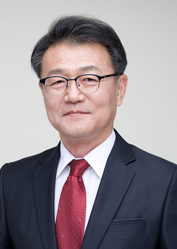 (유윤선 대경대학교 학장) 내 아버지로부터의 도시, 경산의 내일을 그리며