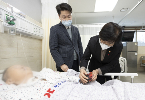 [간병비 급여화] 정부, 요양병원 간병비 급여화 추진…