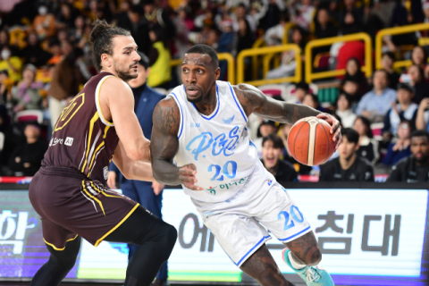 가스공사 4연패 빠지다…리그 1위 LG에 분패