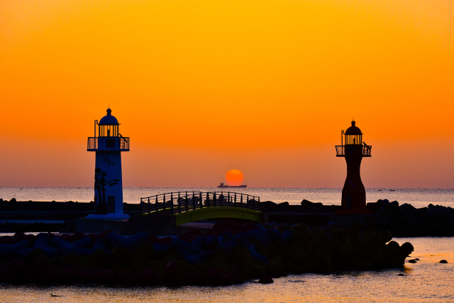 울진의 일출. 울진군 제공
