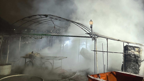 농장 비닐하우스서 살던 남녀…잠자던 중 화재로 사망