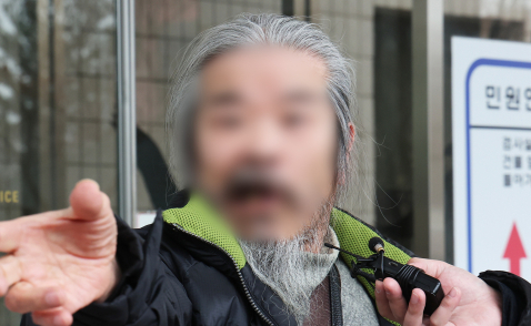 하교시간 수차례 무단 외출한 조두순에 징역 2년 구형