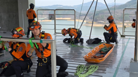 봉화소방서 구조대, '최강구조대' 경북 정상 올라…