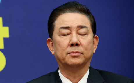 구의원 도촬하고 성희롱…김병기, 보좌진 채팅방 공개 