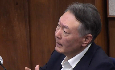 尹 내란재판 첫 구형…오늘 체포방해 혐의 결심공판