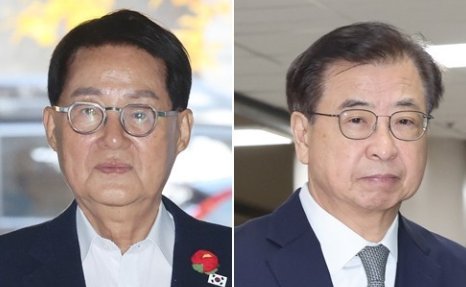 국정원, 서훈·박지원 고발 취하…