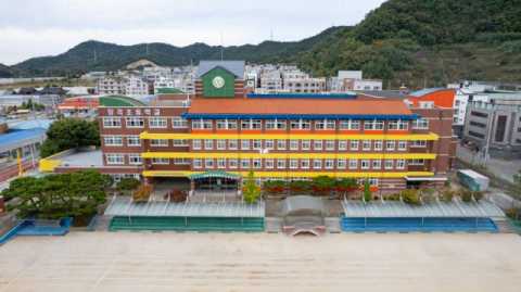 경북 칠곡 장곡초등…'2025년 교실수업 혁신 우수학교' 장관 표창 수상 
