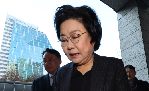 '계엄 옹호' 이혜훈 머리 숙였다…