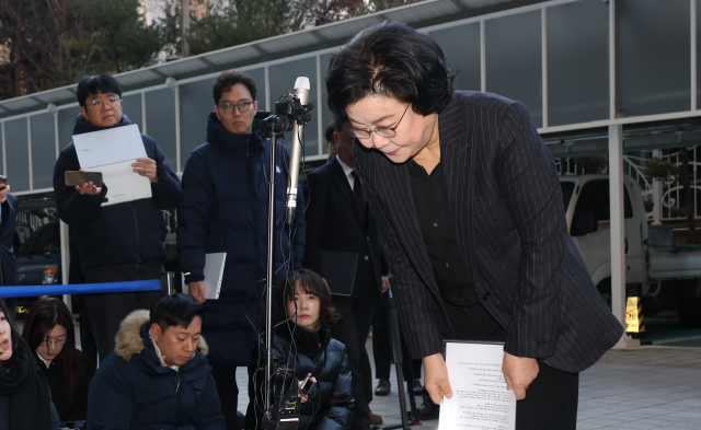 '계엄 옹호' 이혜훈 머리 숙였다…