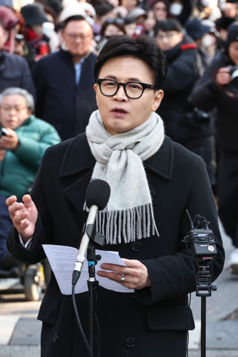 '점입가경' 국힘 당원게시판 사태, 韓 이호선 당무감사위원장 고소