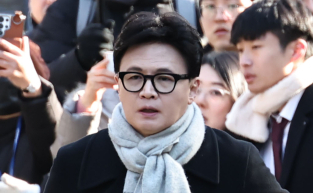 '한동훈 징계' 고심 중인 장동혁…당 내부 