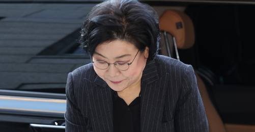 갑질·폭언에 투기 의혹까지…거세지는 이혜훈 낙마론