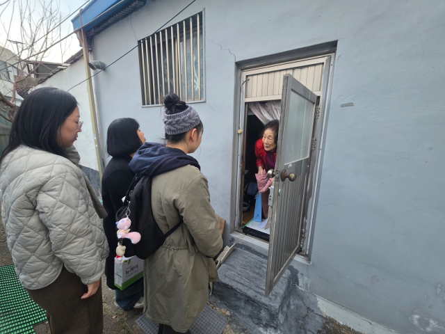 대구 경명여고는 지난달 29일 지역 주민을 위한 사회적 경제 프로젝트의 일환으로 