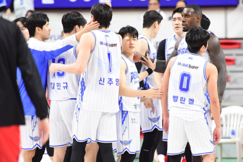 가스공사, 현대모비스에 79대77 진땀승…고질적 후반 불안 여전