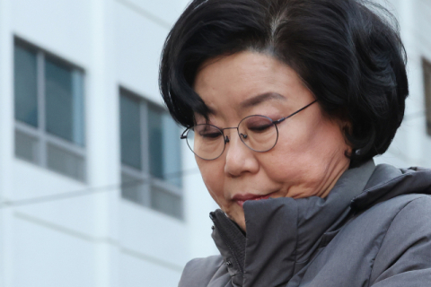 '갑질·투기·특혜' 첩첩산중…이혜훈 사퇴 압박 거세져