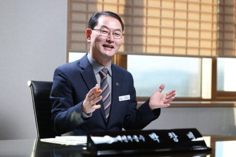 [인물수첩] 박창배 예천군 신임 부군수