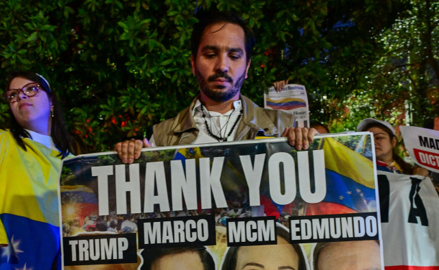 베네수엘라 대통령궁 상공에 미확인 드론…