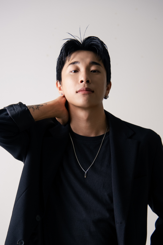 타악 국악단원 겸 래퍼 