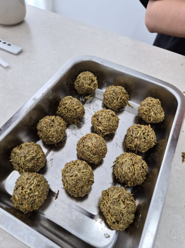 아부다비에 거주 중인 전모(34) 씨는 최근 두쫀쿠를 직접 만들어봤다. 그는 