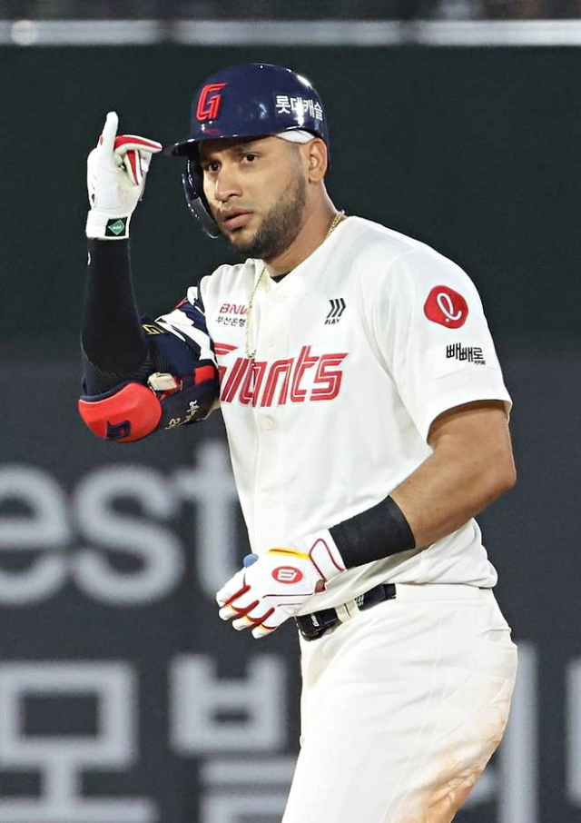 롯데 자이언츠의 빅터 레이예스. 연합뉴스
