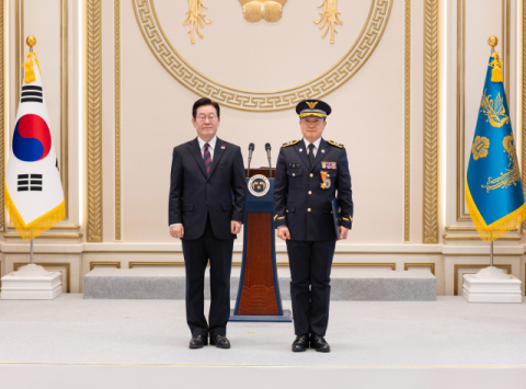 울진해경 김해인 경감 '대한민국 공무원상' 수상