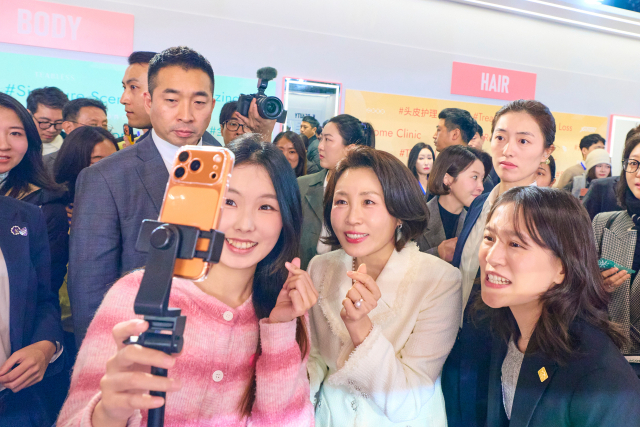 K뷰티 홍보 나선 김혜경 여사 