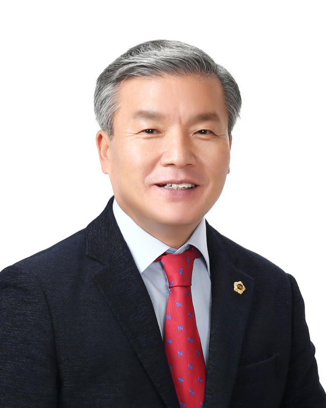 과채류 농업을 산업으로 키우다…정영길 도의원 조례, 매니페스토 우수상