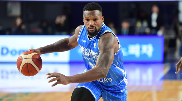 갈 길이 먼데…가스공사의 '외국인 선수 영입' 악몽