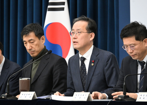 정부, 경기 띄우기 총력전…정책금융 634조 풀고 소비·수출·물가 동시 대응[2026 성장전략]