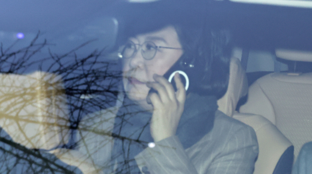 李 묘수가 의혹자판기?…이혜훈 감싸는 靑 속내는