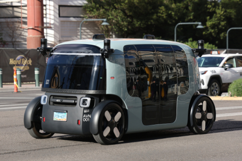 도로 위 실물AI 진화 증명…운전대 없는 '자율주행' 시간 문제